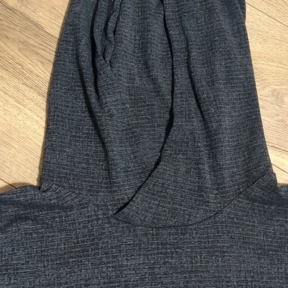 Lululemon Train Dark Grey Hoodie Mens Size Medium - Picture 5 of 11
